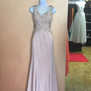 Lucci Lu prom dress